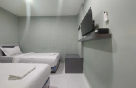 Qinara Inn Hotel di Medan Estate