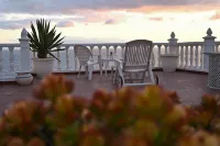 1st Line Sea View & Rooftop - La Arena - 3-Star