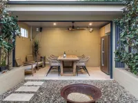 Millers Point Home Harbourside Hotels in Millers Point