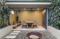Millers Point Home Harbourside Hotels in Dawes Point