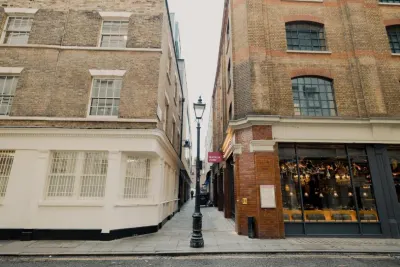 Kula London - Covent Garden Opera House Hotels near Adelphi Theatre