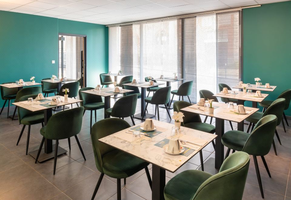 베스트 웨스턴 퐁텐 아르장의 현대적인 외관