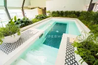 Paxtonz by YourSuperHost