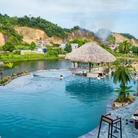 Kovie Hoa Lac - Wellness & Forest Retreat
