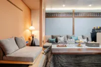 T301 Old Town & Morning Market Area | Free parking