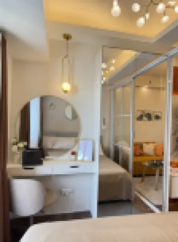 Makati Staycation by Jing