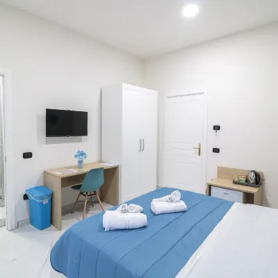 B&B Italia Hotels near House of Neptune and Amphitrite