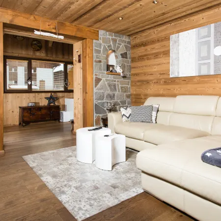 Caribou 2 - Central Morzine 3 bedroom Chalet-Apartment