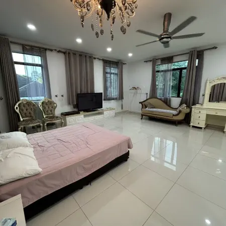 KL Garden Villa Homestay | Cozy & Spacious Отели рядом с достопримечательностью «Колледж TAR»