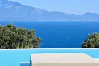 Villa Larissa - Homestays