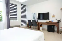 Lucky Hotel Nhon Trach - Park Yeri