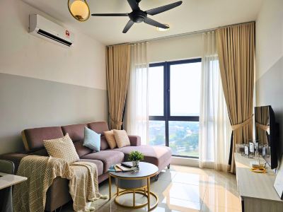 Clio 2 Modern 3BR | Near IOI Mall Putrajaya, MAEPS & Hospitals Serdang