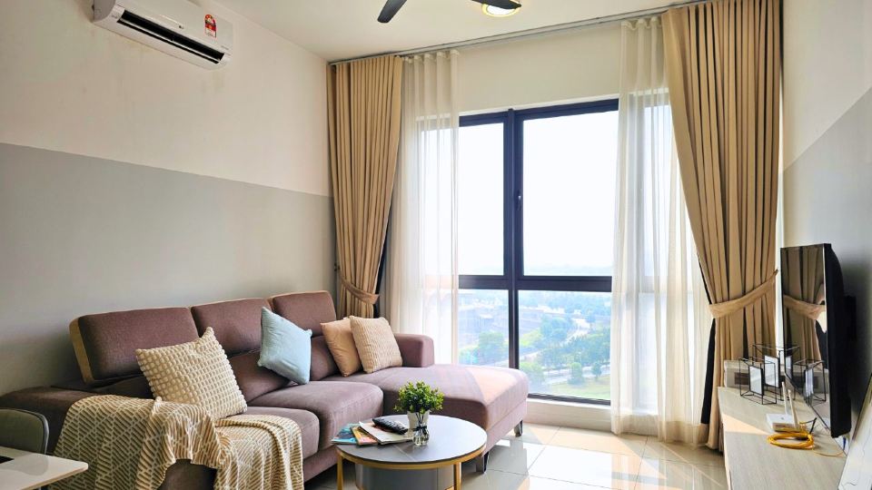 Clio 2 Modern 3BR | Near IOI Mall Putrajaya, MAEPS & Hospitals Serdang
