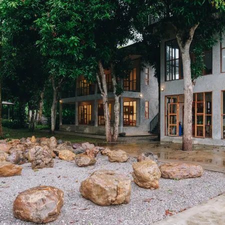 Loogmai Guesthouse