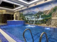 Novza palace hotel - Pools