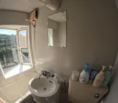 IST Villa 02: Seaside for 7 people Hotels in Bizen