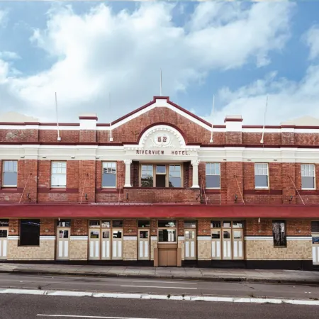 Riverview Hotel Tempe