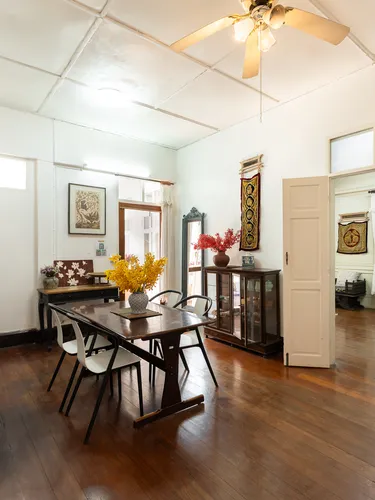 รูปภาพของบ้านขาว