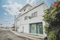 AKIYAto Marugame Montmartre โรงแรมใน