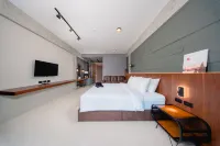 MEE DEE Hostel