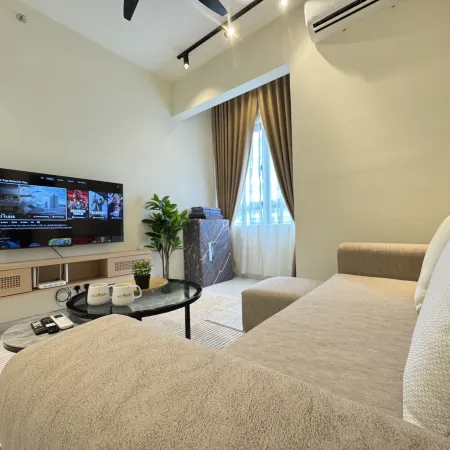 Horizon Cozy Suite 15 min to KLIA & 5 min to ERL by BeeStay