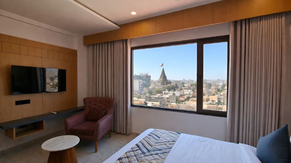 White Panda hotels Shree Radhe dwarka