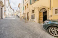 Studio d'Art - Historic Center of Arezzo - 2 stelle