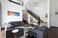 Haus Homestay - Muslim friendly retreat•Semi D by VCR - ヴィラ