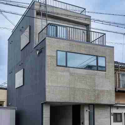 B-sum M1 Hotel Exterior