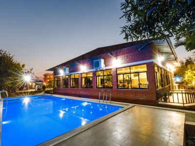 Vision Safari Resort