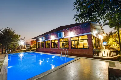 Vision Safari Resort Hotels in 