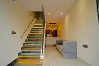 Avanti Inn