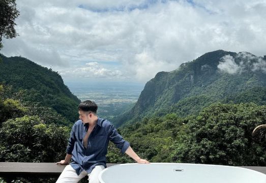 Manmok phahee Hotel Overview