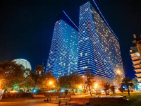 Sea View Apartment, 1st Line โรงแรมในบาทูมิ