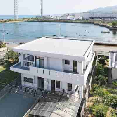 Nostalgia Oiso Awaji Hotel Exterior