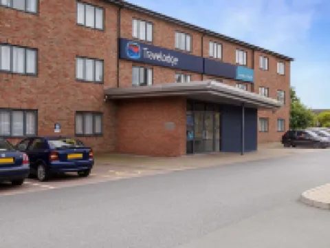 Travelodge Leeds Colton