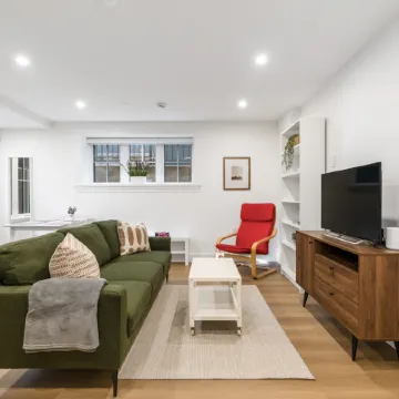 Brand-New Luxury 2BR Suite | Near UBC, Shops