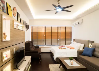 【Top】R&F City Escape | Walk to JB CIQ, City Square & JBCC | Cozy Stay for 1-5 R&F モール周辺のホテル