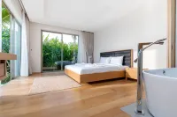 Spacious Pool Villa 3-Bedrooms, WiFi @ Trichada Tropical - Pool