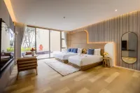 Curva Beach Hotel - Airport Shuttle