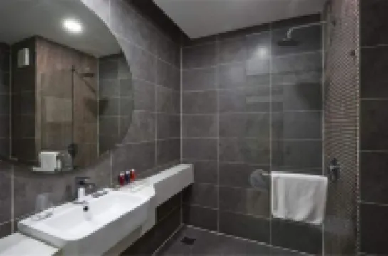 QQ HOTEL ROOMS DAMANSARA PERDANA