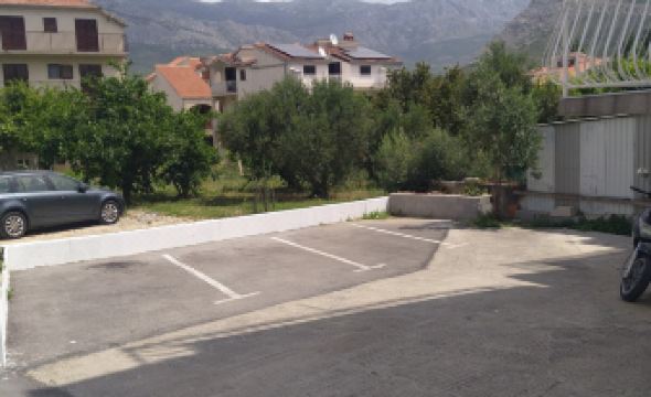 Diving in Split-golf,tennis(1):Airbnb tax included