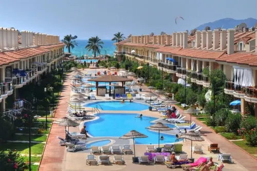 Sunset Beach Club Lebrentals