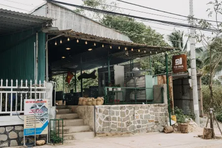 The snail haven pub and stay Отели рядом с достопримечательностью «Пуло-Кондор»