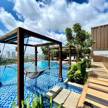 Homie's Dedge Thao Dien Luxury Apartment