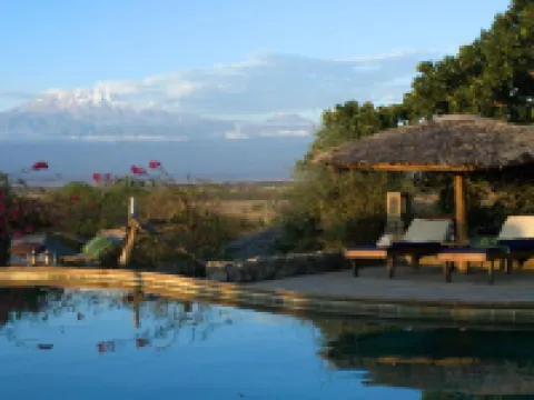 Kia Lodge Hotels in Hai