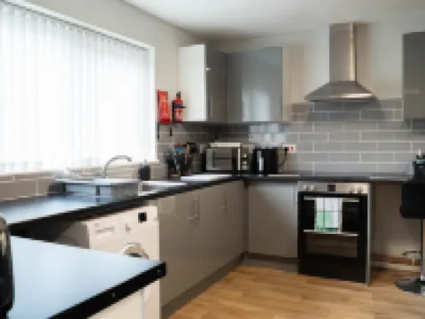 Reardon Apartment - Parking/Wifi - Warwick Hotels in Warwick