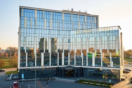 Boutique Hotel Status (Бутик-отель Статус) Отели в г. Брестский район