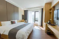Phuong Dong Hotel Mong Cai - 2-Star