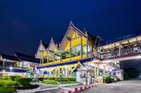 Sinsiam Resort Hotel